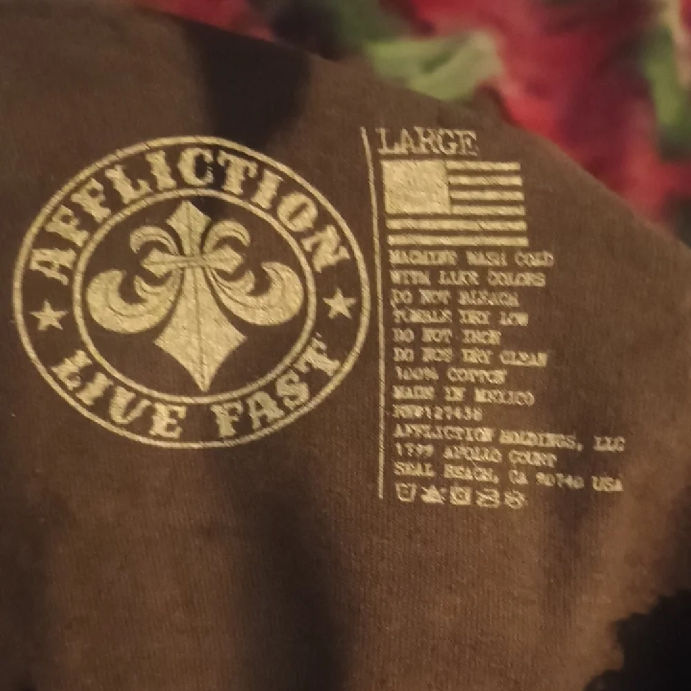 Affliction Black and Gray Short Sleeve Tee - Picture 6 of 6